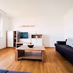 Atila Apartment - Near Center